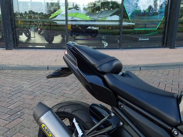 yamaha - fz-8