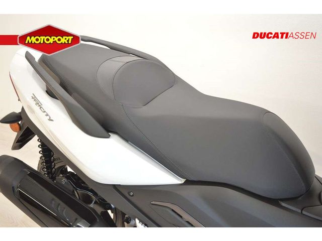 yamaha - tricity-300