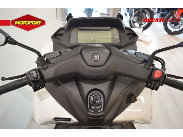 yamaha - tricity-300