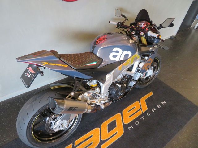 aprilia - tuono-v4-r-aprc