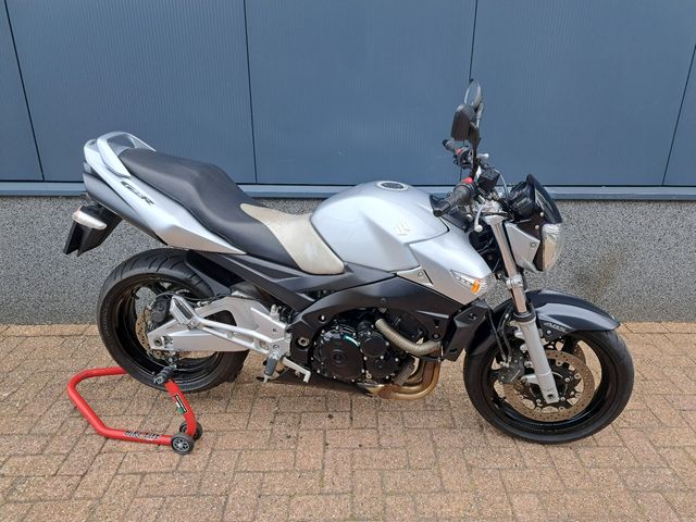 suzuki - gsr-600-a