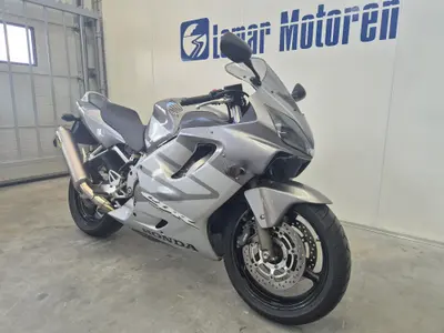 HONDA CBR 600 F INJECTIE – foto 2