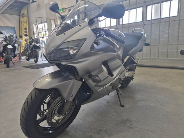 honda - cbr-600-f-injectie
