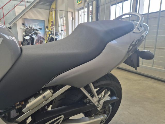 honda - cbr-600-f-injectie