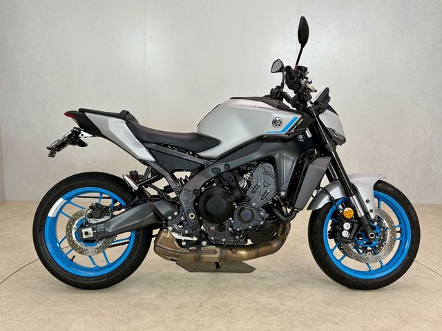 yamaha - mt-09-y-amt