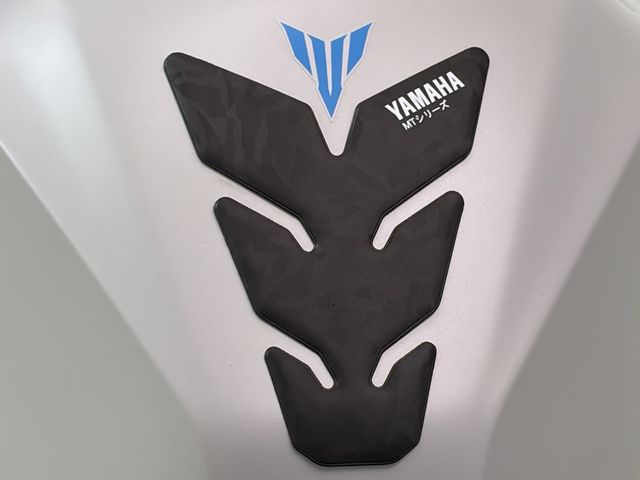 yamaha - mt-09-y-amt