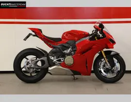 Ducati Panigale V4 S 2024
