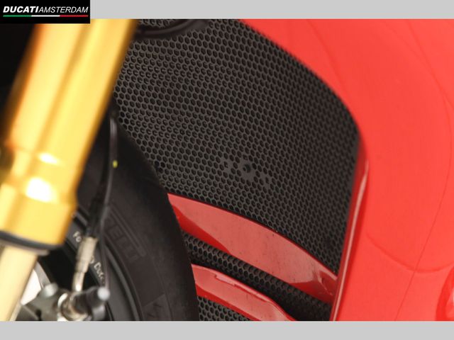 ducati - panigale-v4-s