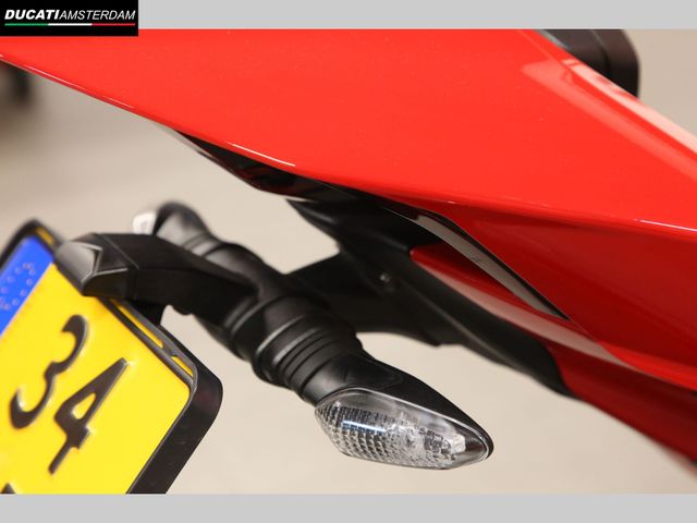 ducati - panigale-v4-s