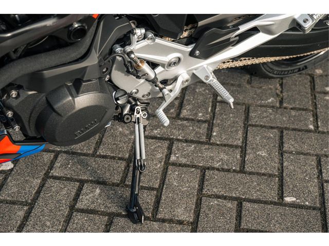 bmw - f-900-r