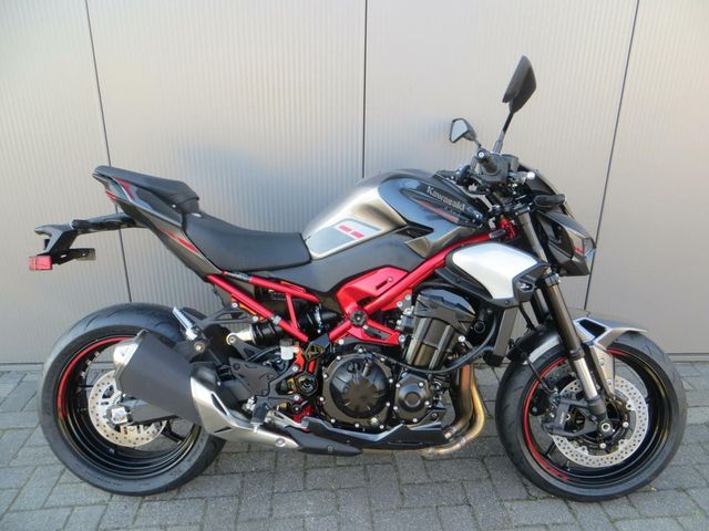 kawasaki - z900-70kw