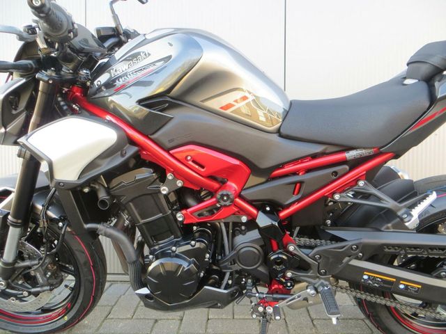 kawasaki - z900-70kw