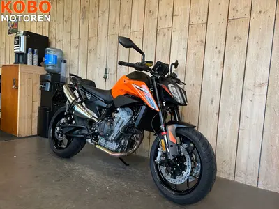 KTM 790 DUKE – foto 2