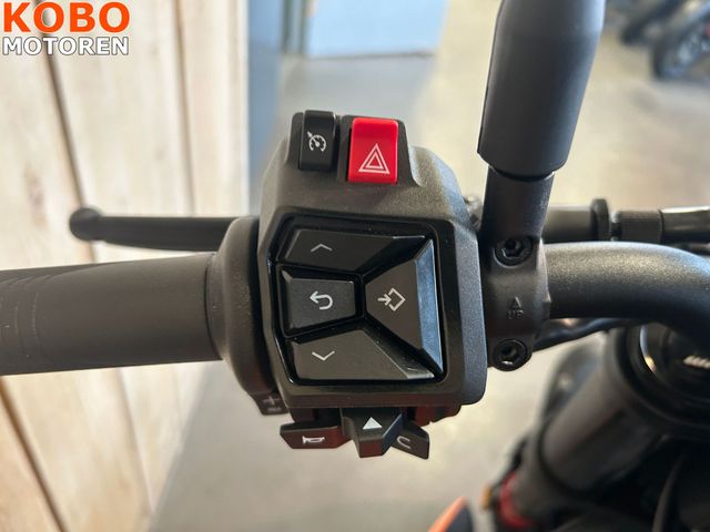 ktm - 790-duke