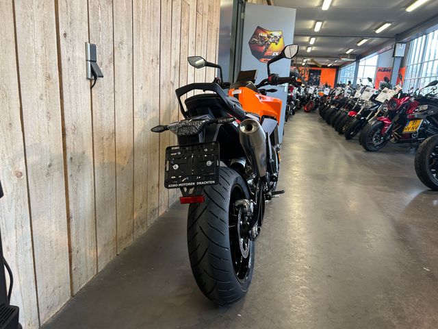 ktm - 790-duke