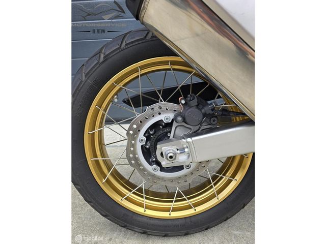 honda - crf-1100-l-africa-twin-es