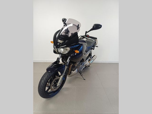 yamaha - tdm-900