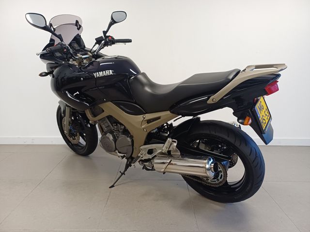 yamaha - tdm-900