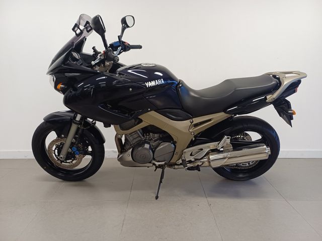 yamaha - tdm-900