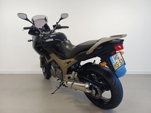 yamaha - tdm-900