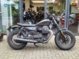 MOTO GUZZI V 9 BOBBER