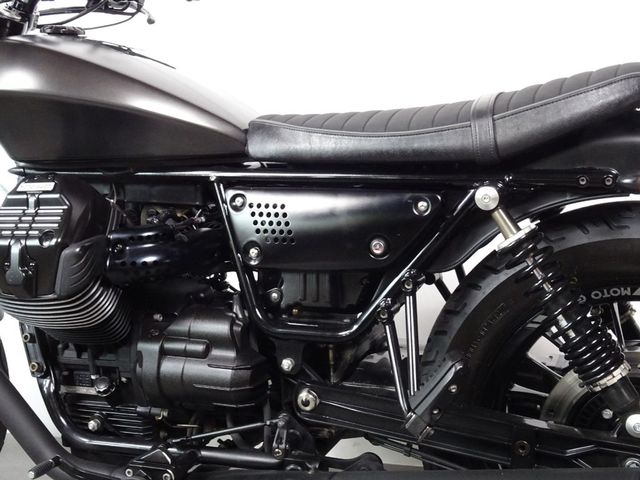 moto-guzzi - v-9-bobber