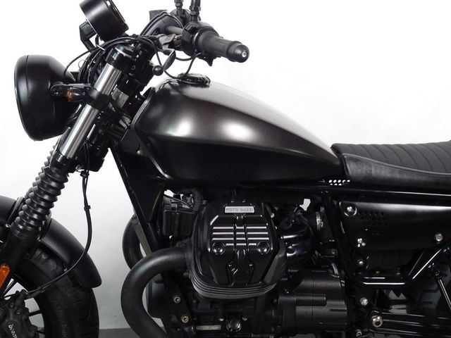 moto-guzzi - v-9-bobber