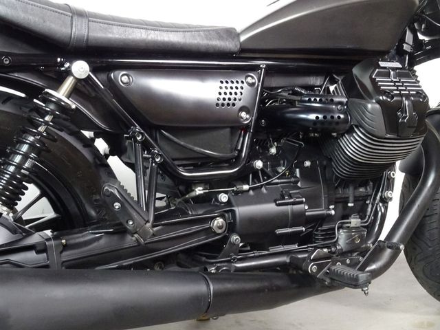 moto-guzzi - v-9-bobber