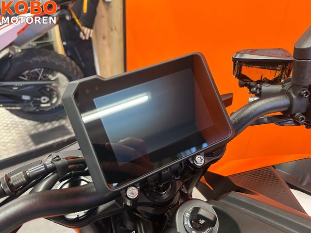 ktm - 990-duke