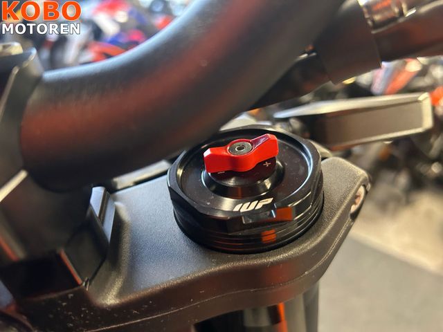 ktm - 990-duke