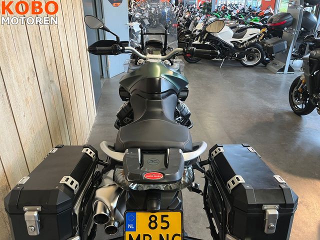 moto-guzzi - stelvio