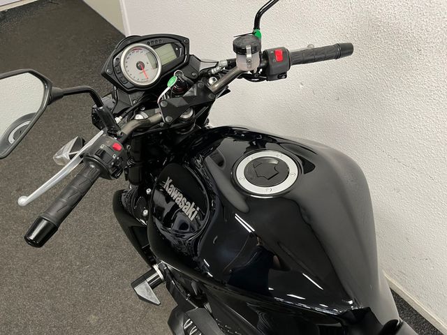 kawasaki - z-750