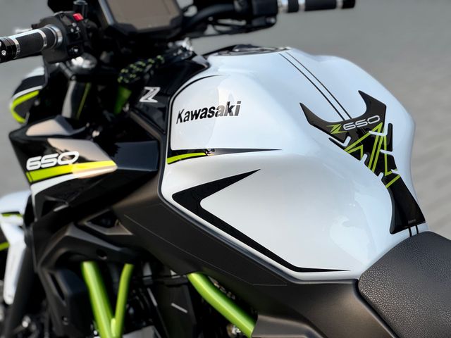 kawasaki - z650