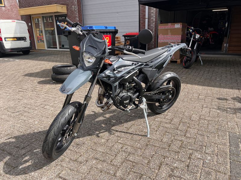 Beta 50 Supermoto 2026 nieuw