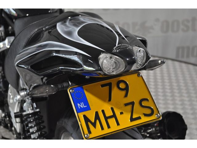 yamaha - vmx-1200-black-max