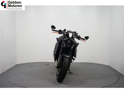 KTM 1390 SUPER DUKE R EVO – foto 3
