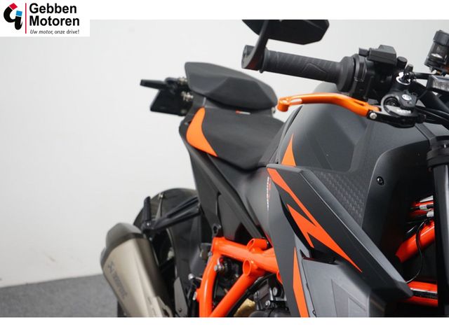 ktm - 1390-super-duke-r-evo