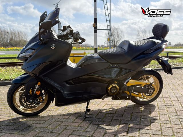 yamaha - tmax-tech-max