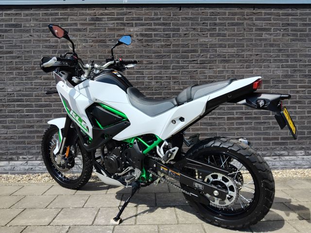 kawasaki - kle-500-se