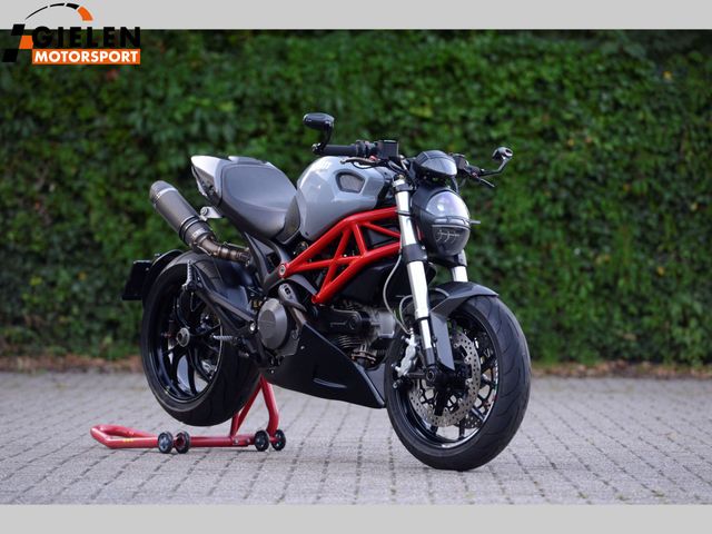 ducati - m-796