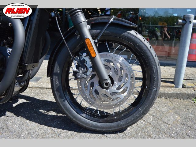 triumph - bonneville-t-120-black