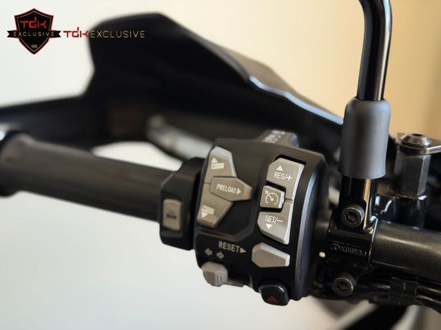 kawasaki - versys-1000-se-grand-tourer