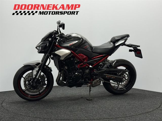 kawasaki - z900