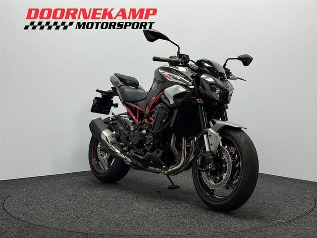 kawasaki - z900