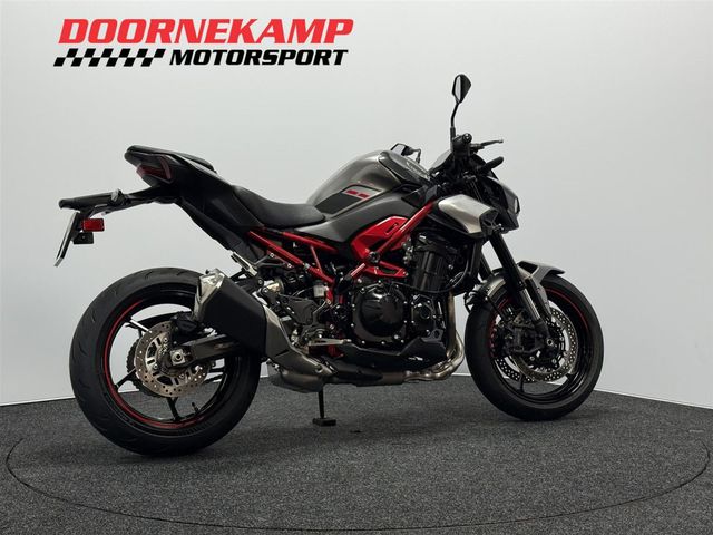 kawasaki - z900