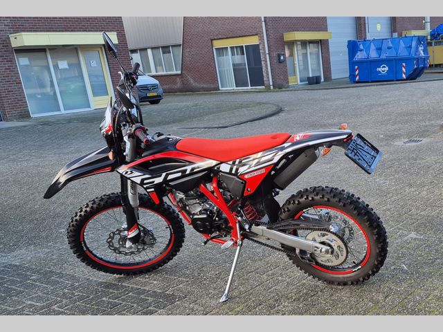 beta - rr-enduro-125-lc