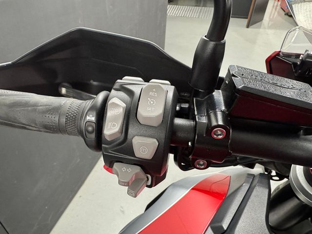 triumph - tiger-1200-xrt