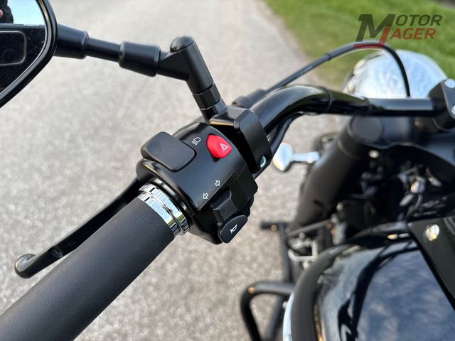 suzuki - c-1500-bt-intruder