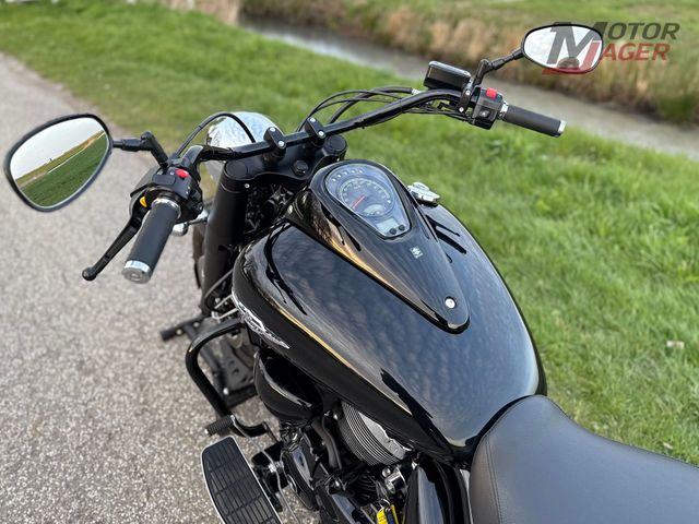 suzuki - c-1500-bt-intruder