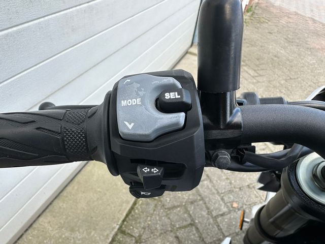 suzuki - gsx-s-750-a